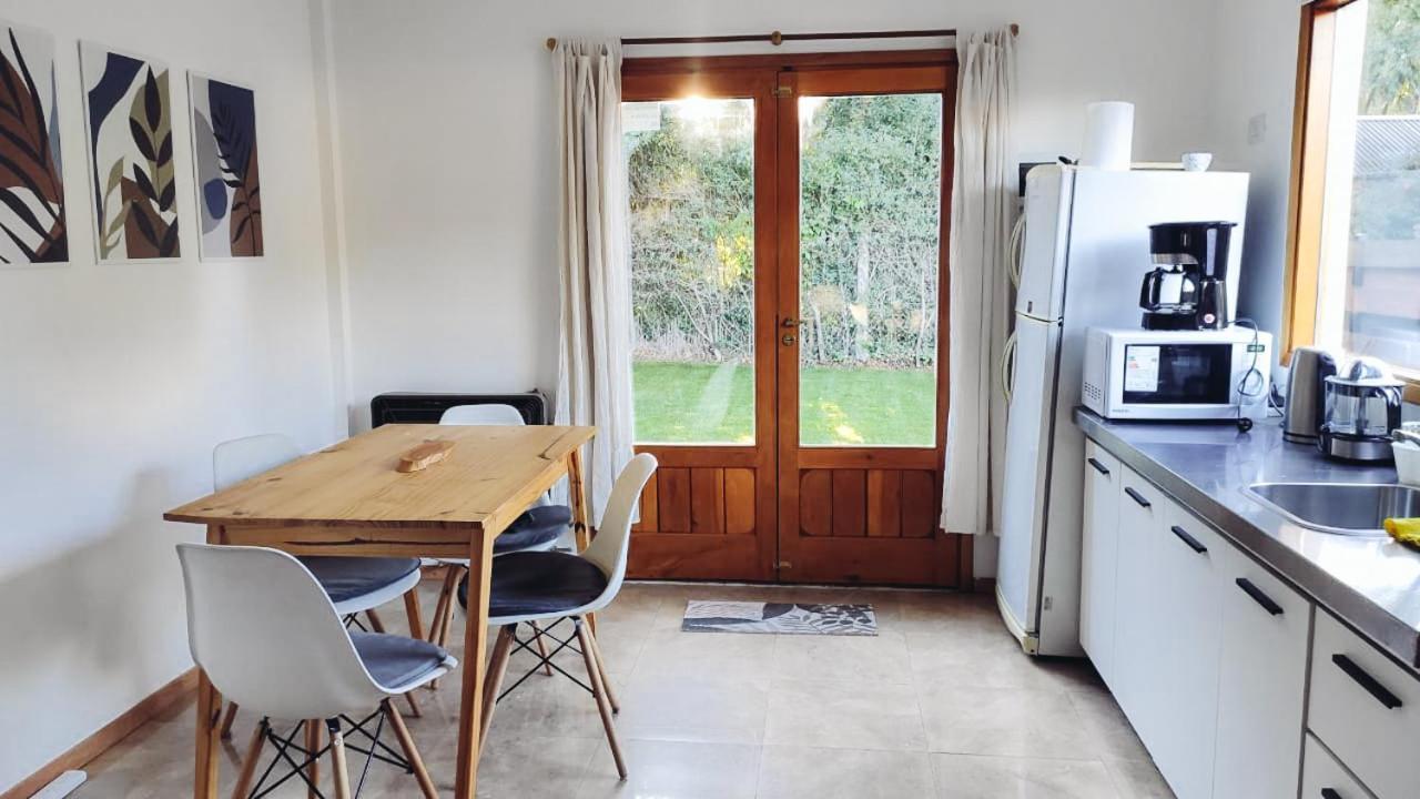 Casa Con Jardin Y Cochera ¡A 5 Minutos Del Lago! San Carlos de Bariloche Bagian luar foto